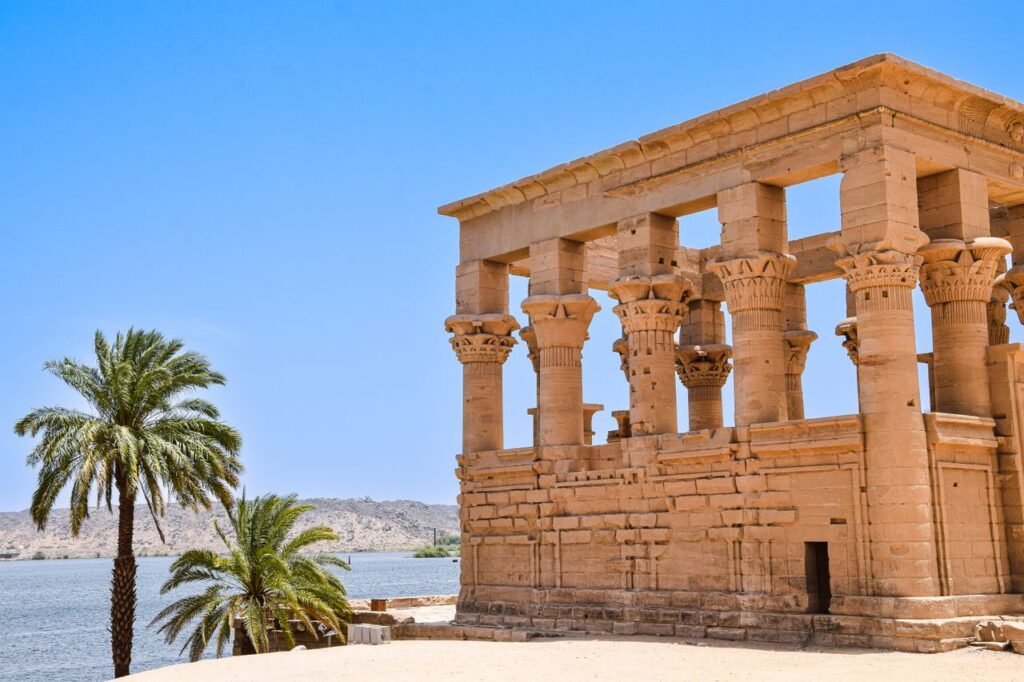 nile-cruise-from-aswan-to-luxor