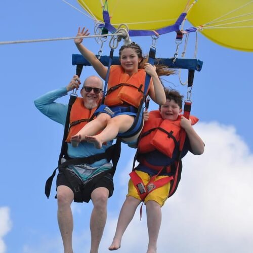 hurghada-parasailing