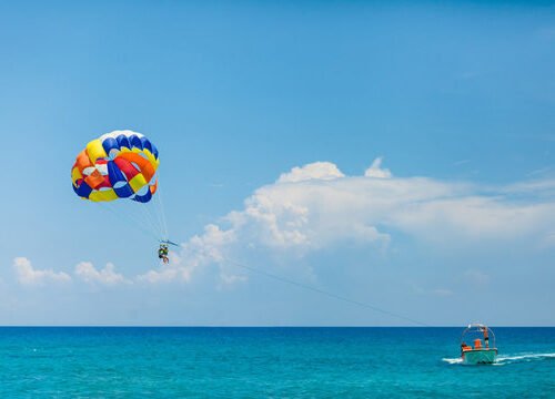parasailing-trip-hurghada