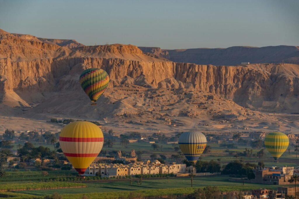 hot air balloon ride trip in luxor