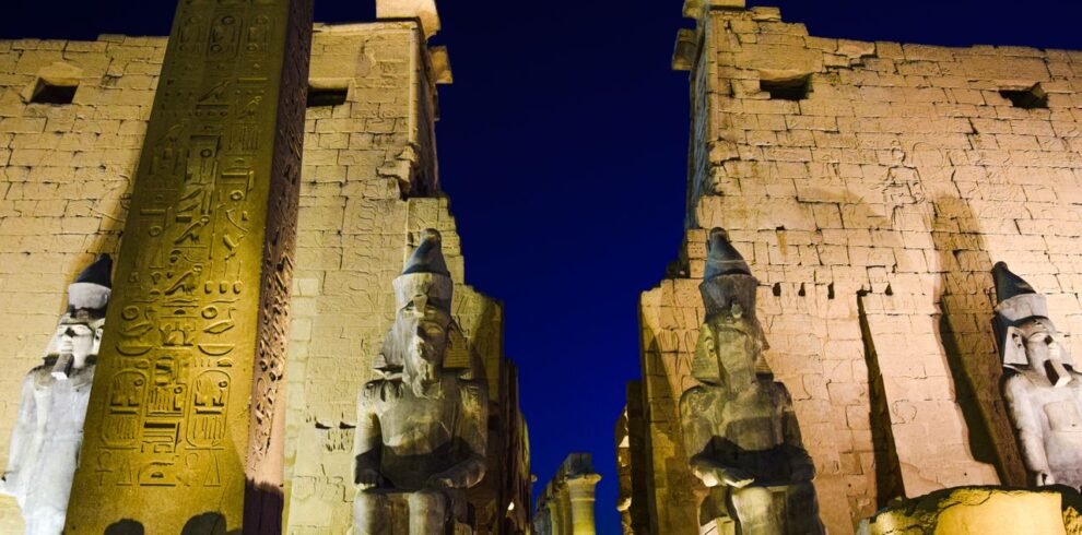 discover luxor temple