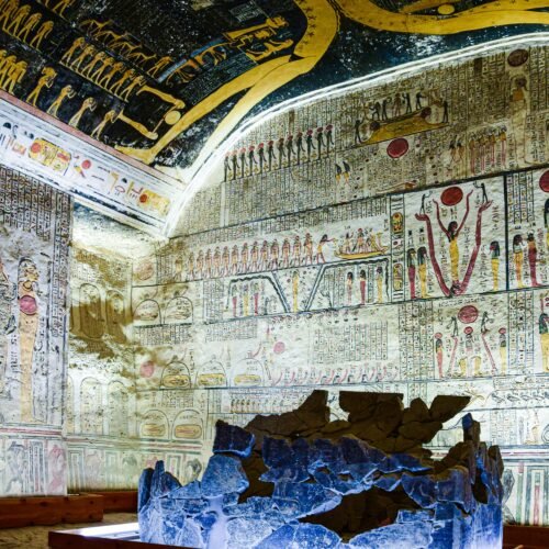 valley of the kings inside
