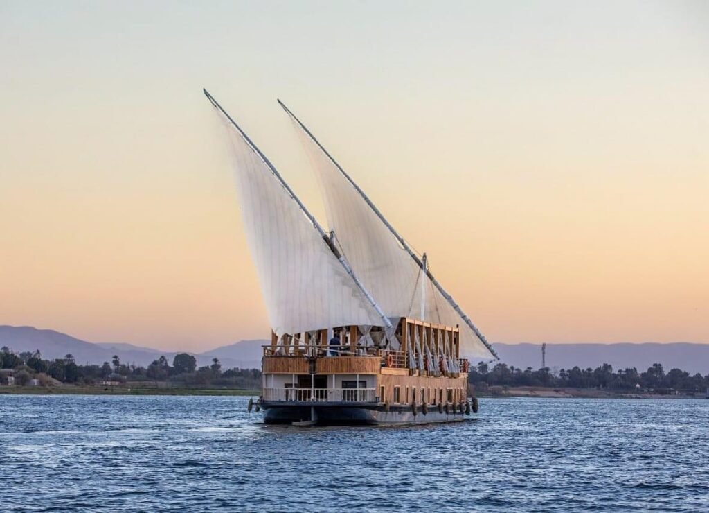 3 Day Dahabiya Nile Cruise from Aswan to Luxor