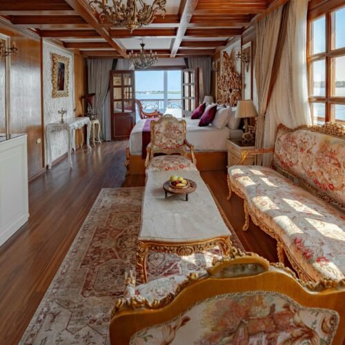 Princess Farida Luxury Dahabiya Nile Cruise